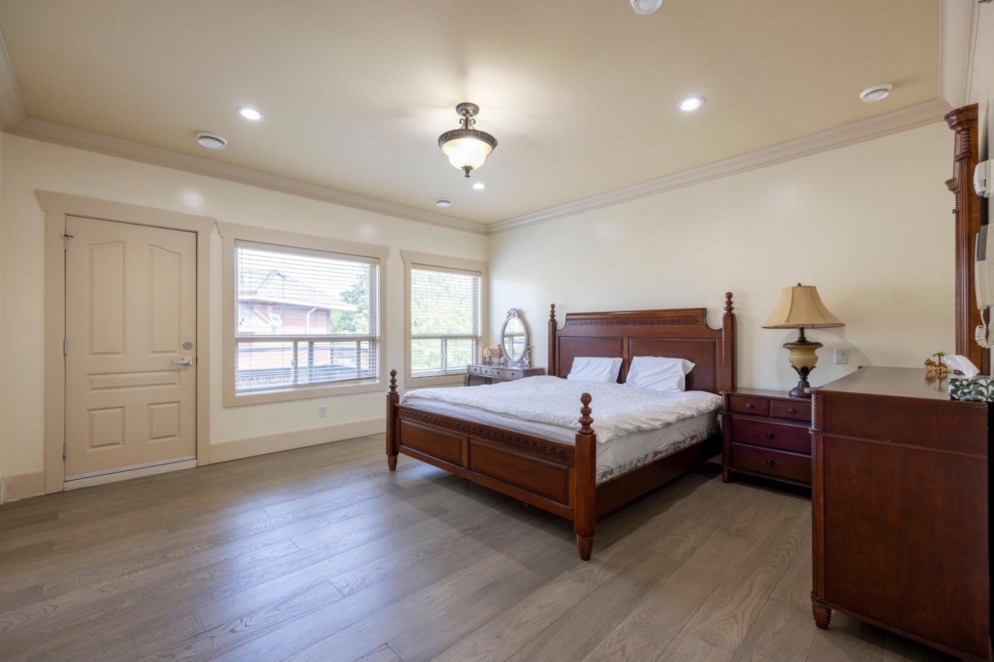 Francis Home Hotel 福来顺家庭宾馆 Richmond Luaran gambar
